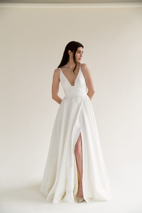 A line jacquard wedding dress